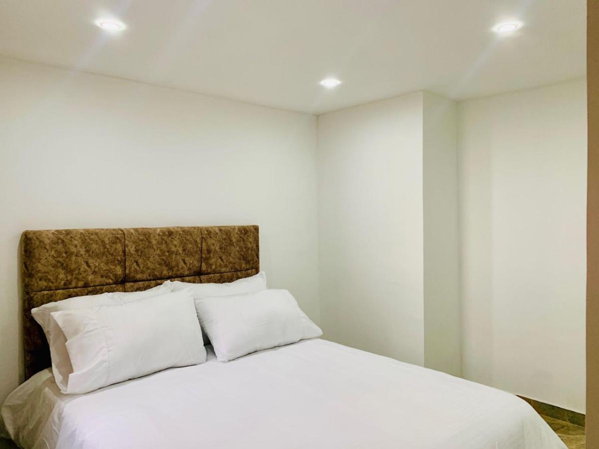 Apartment Alquiler En Cerca Al Aeropuerto-colibri Dorado-by-wonderlust Bogota