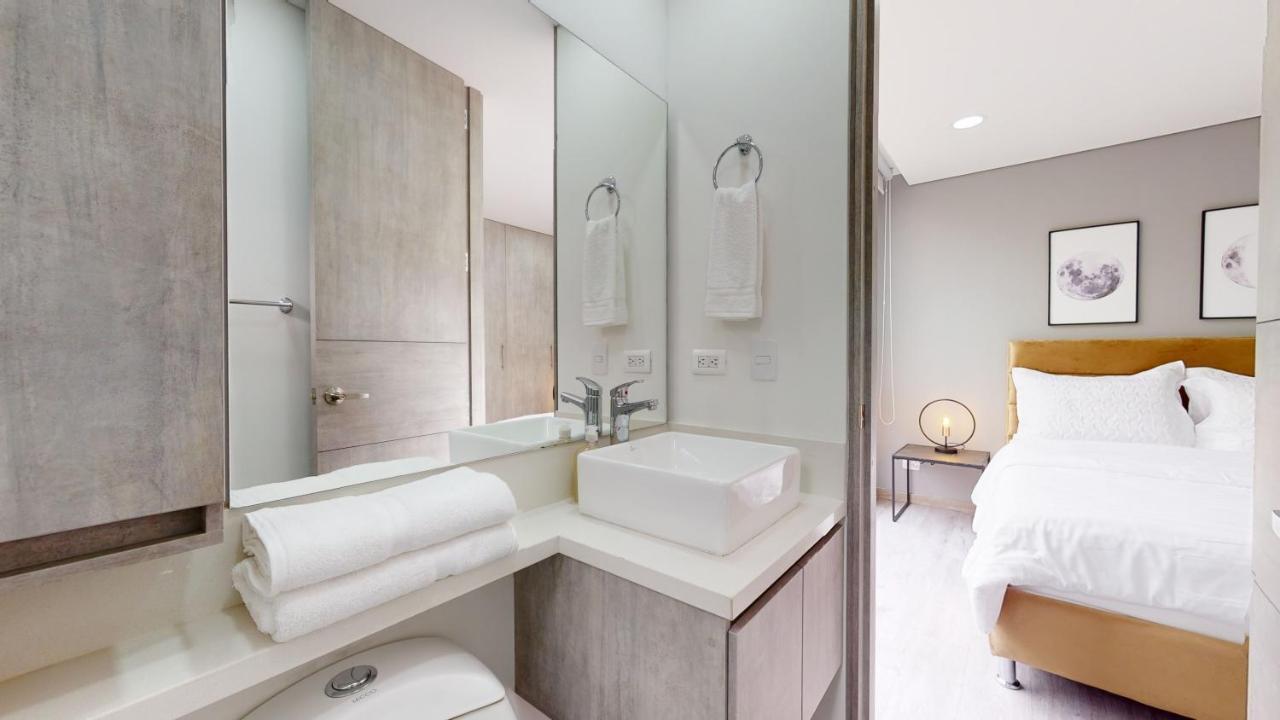 Apartamento Lujoso Apto De 2 Amplio Con Excelente Vista *