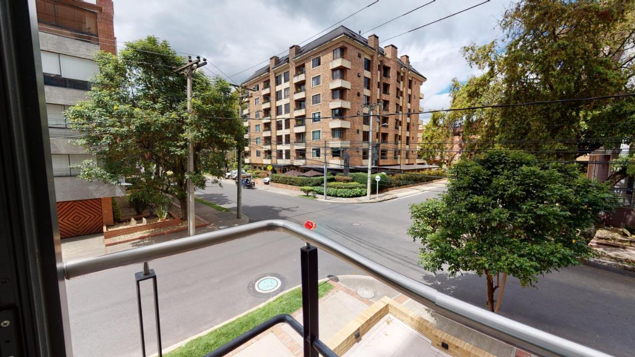 Apartamento Lujoso Apto De 2 Amplio Con Excelente Vista *