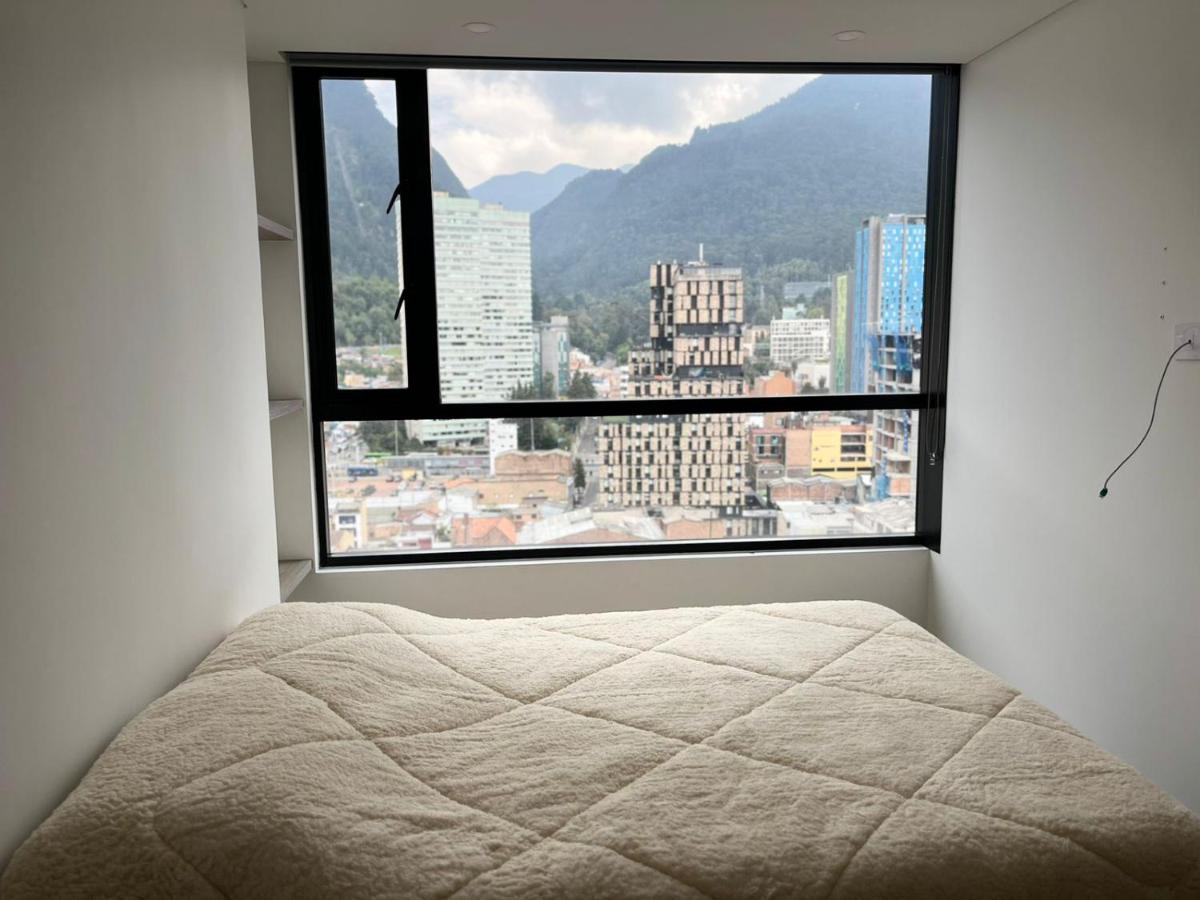 Acogedor Centro Edificio Torre Barcelona Vista Monserrate Al Lado The Spot Bogota