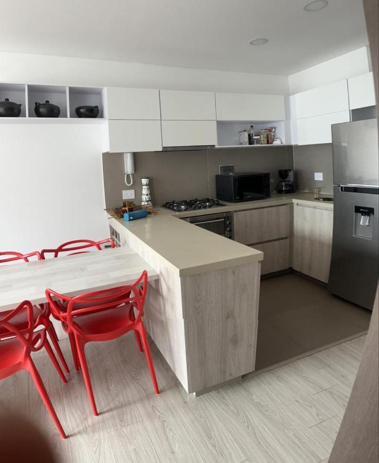 En Torre Barcelona Ve Monserrate Lado The Spotty Apartamento *