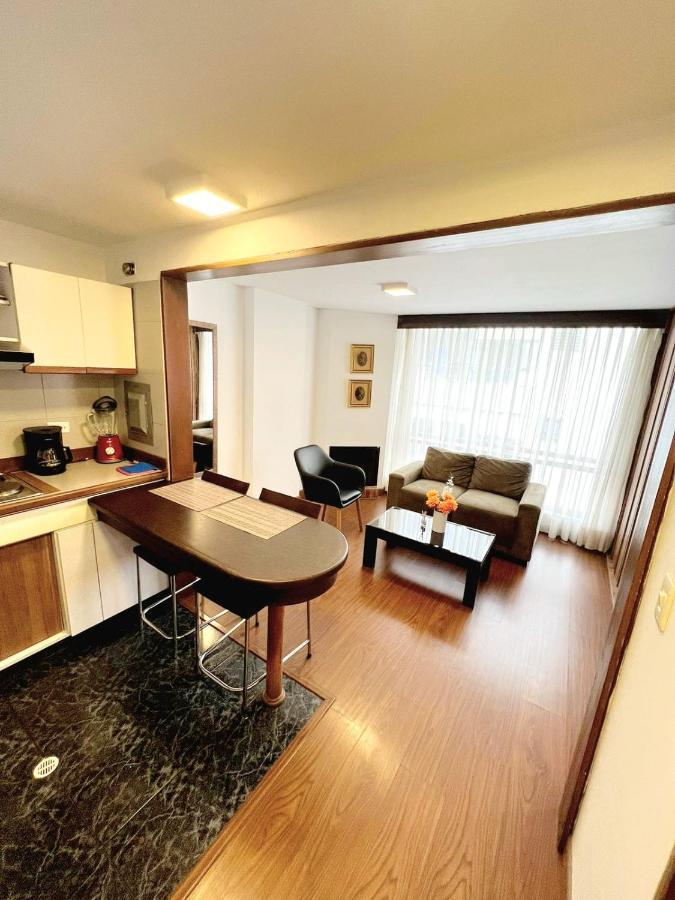 Aparthotel Acogedor Apartasuite Cerca Al Parque De La 93 Bogota