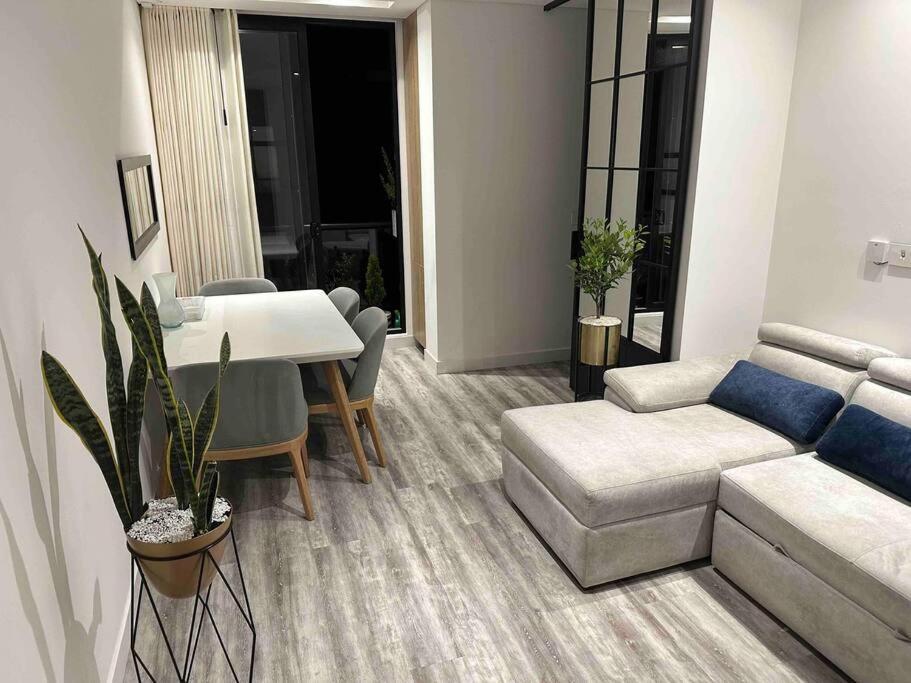 Apartment Apartamento Completo Totalmente Dotado, Cama King *