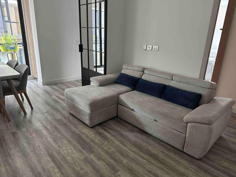Apartamento Completo Totalmente Dotado, Cama King Apartamento *