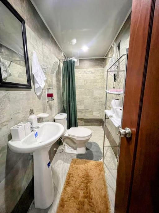 Apartamento Hermoso Acogedor-cocina Wi-fi 500mb