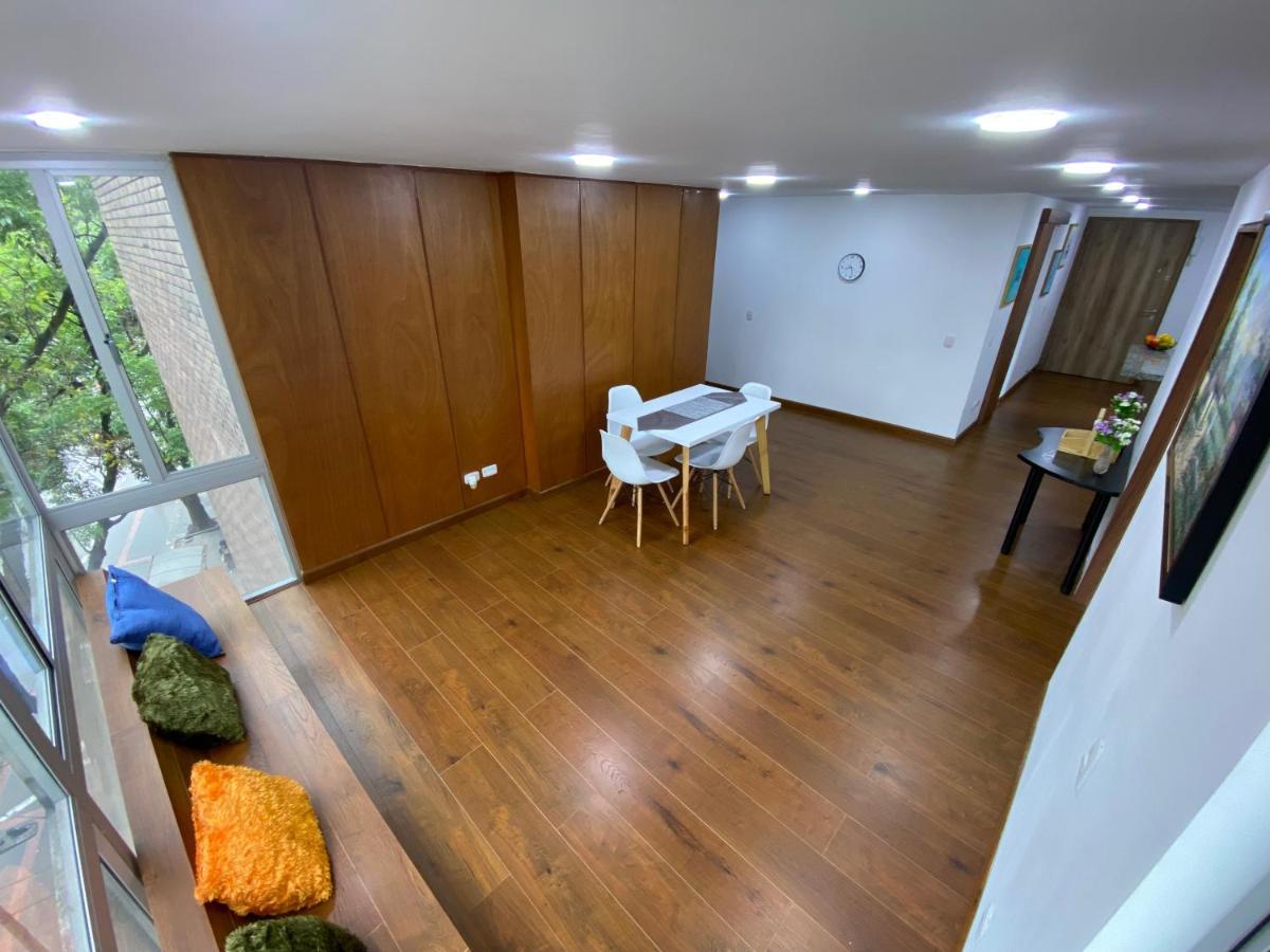 Junto A La Candelaria Apartamento