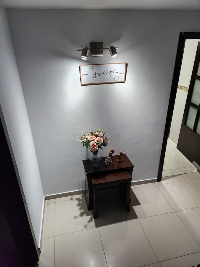 Casa Chimenea A 5 Minutos Del Aeropuerto Сasa de vacaciones Bogotá