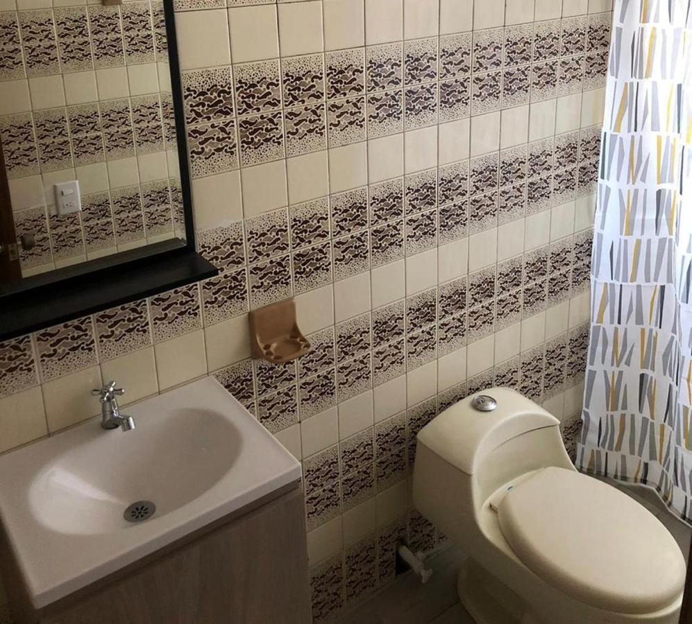 Nr Airport & Embassy / Rooms-apartments Bogotá