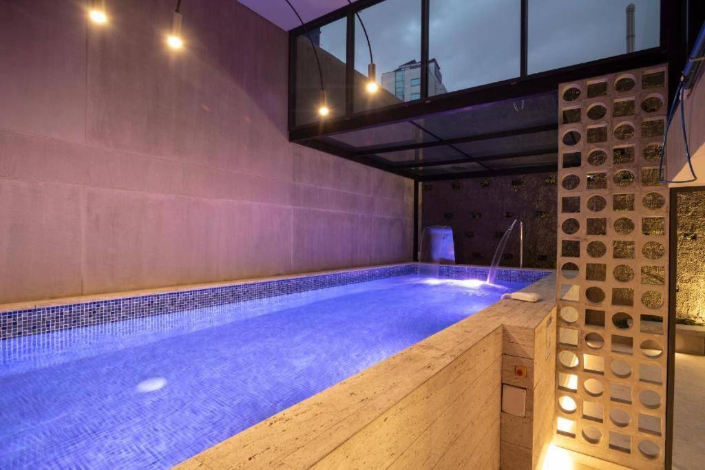 Apartamento Luxury Flat/pool/auto Check In Bogotá