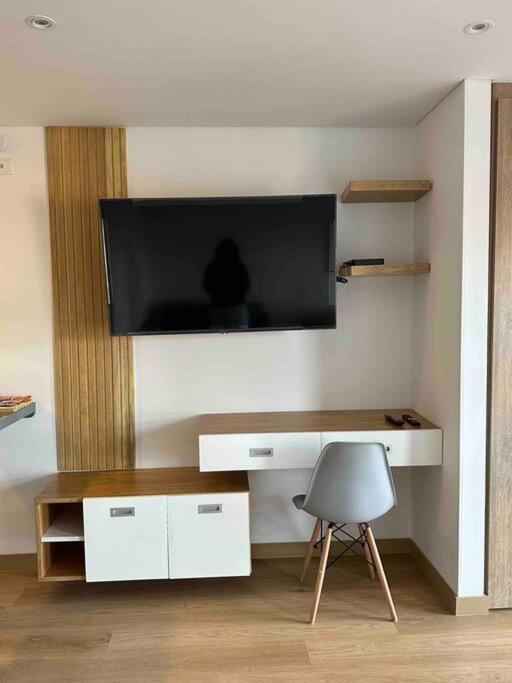 Lindo Loft-centro Internacional