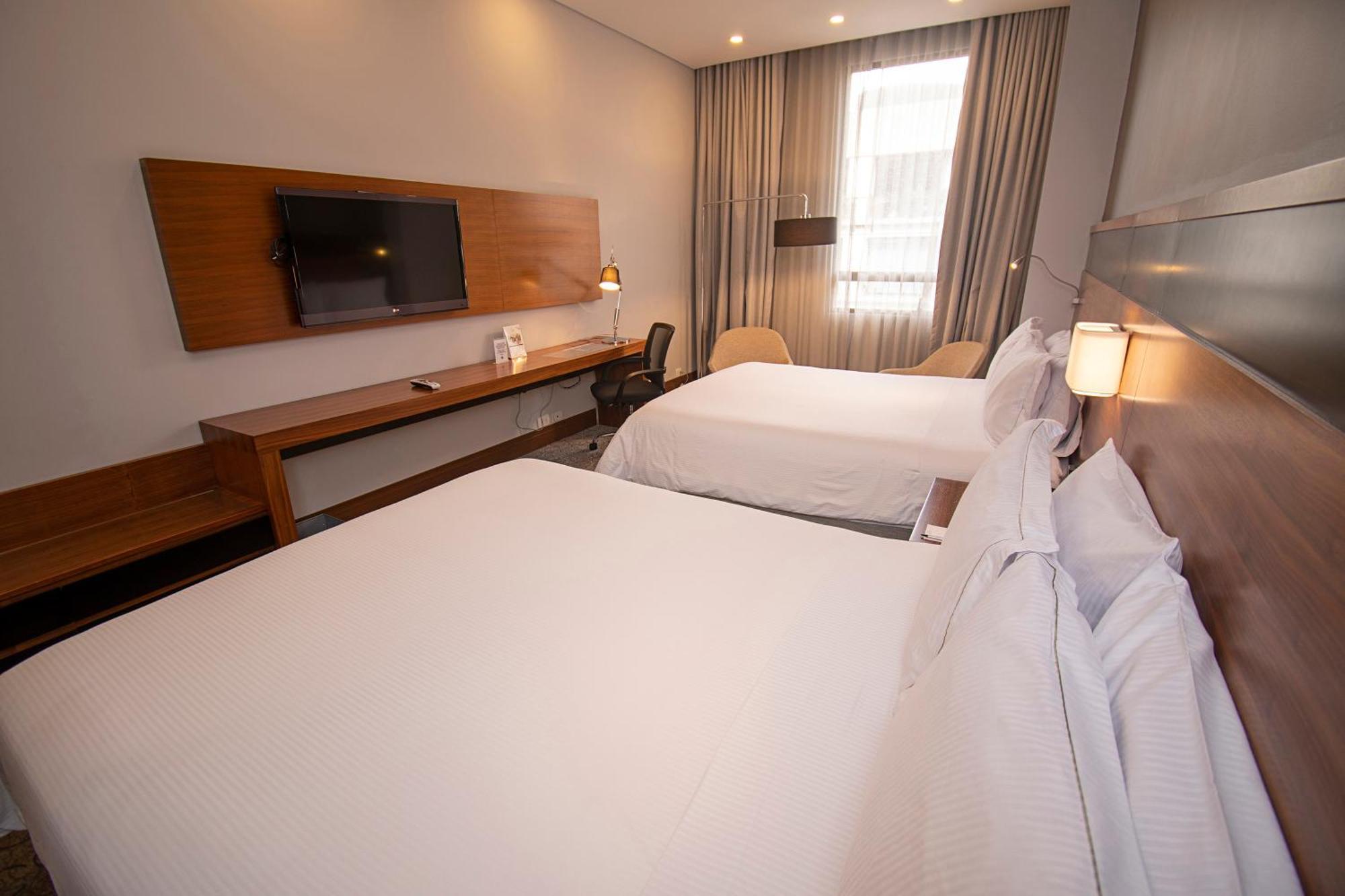 Doubletree By Hilton Parque 93 Bogotá