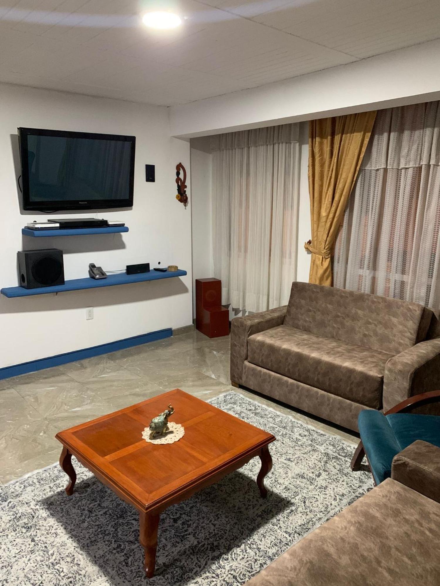 Confortable Apartamento *