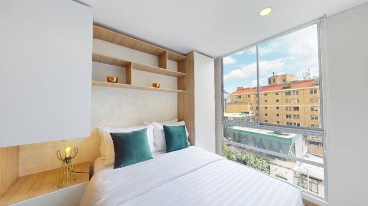 Hotel Apartasuites Cabrera 85
