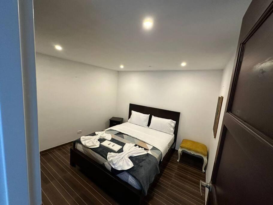 Apartamento Moderno Urbano: Confort Y Estilo. *