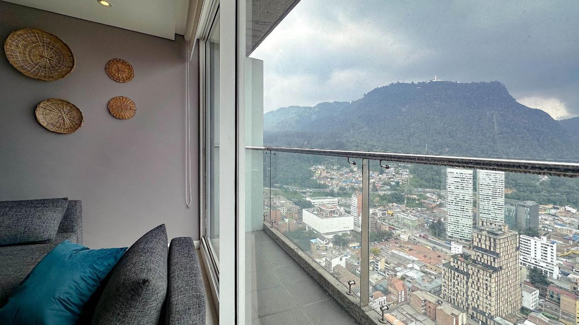 Con Vista En El Centro De Apartamento Bogotá