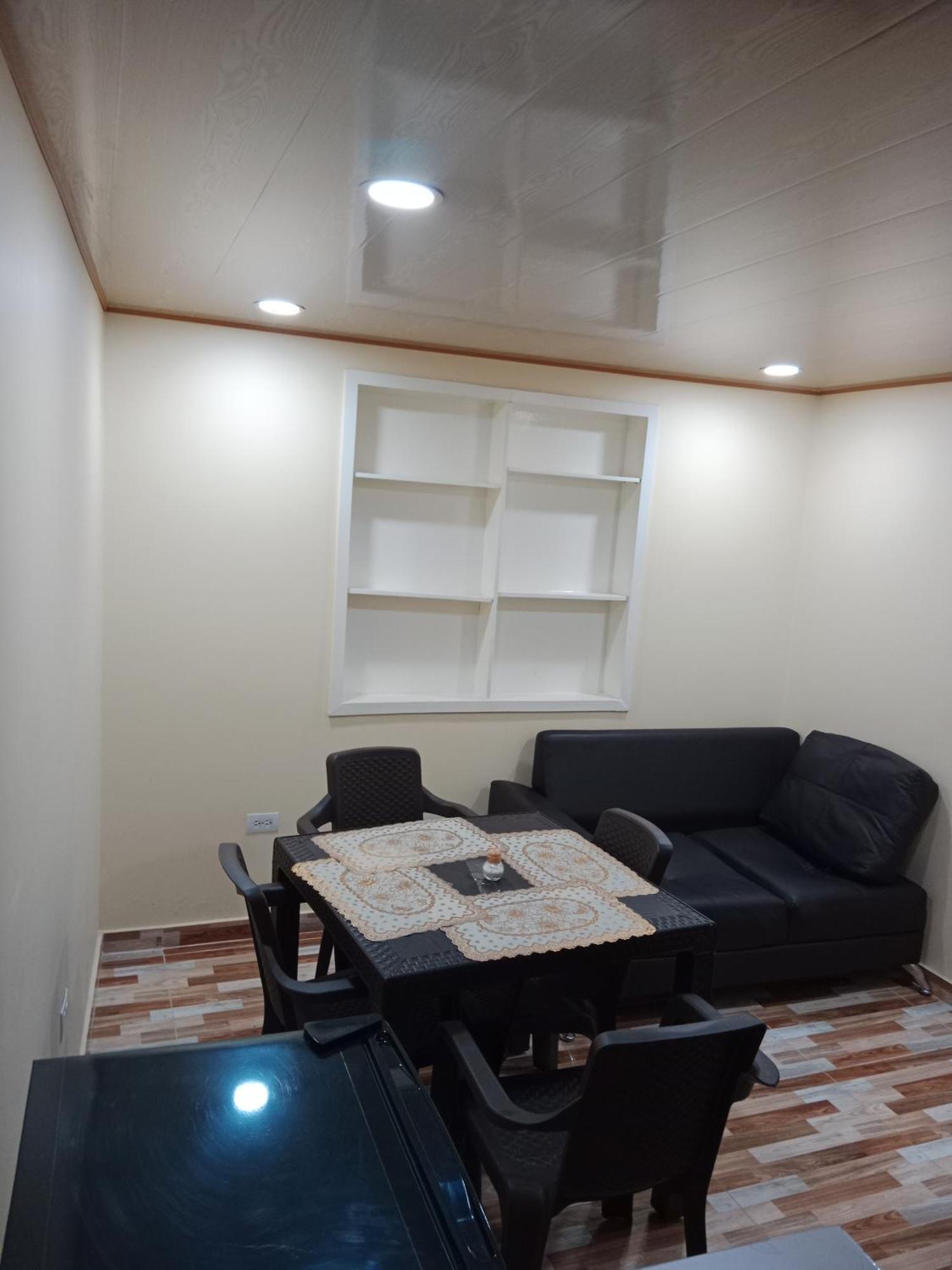 Apartamento Aparta Estudio Cerca Al Aeropuerto Espectacular 2 *