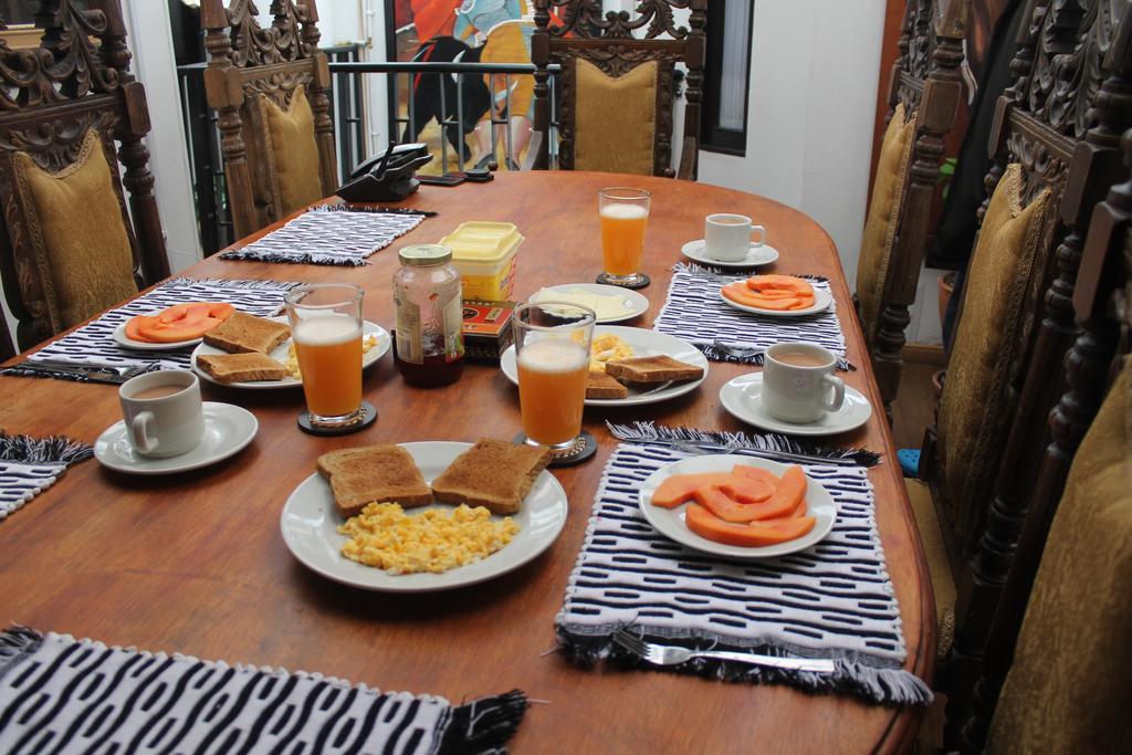 Casa De Las Flores Hostal Bogotá