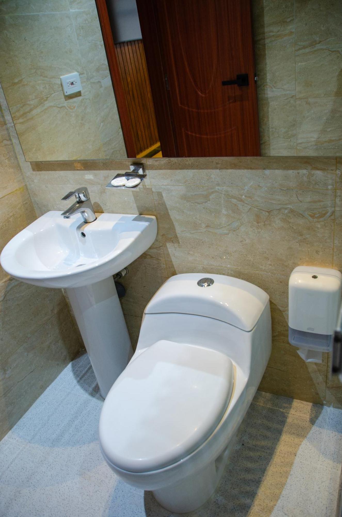 Hotel Byhours Americas (adults Only) 3*