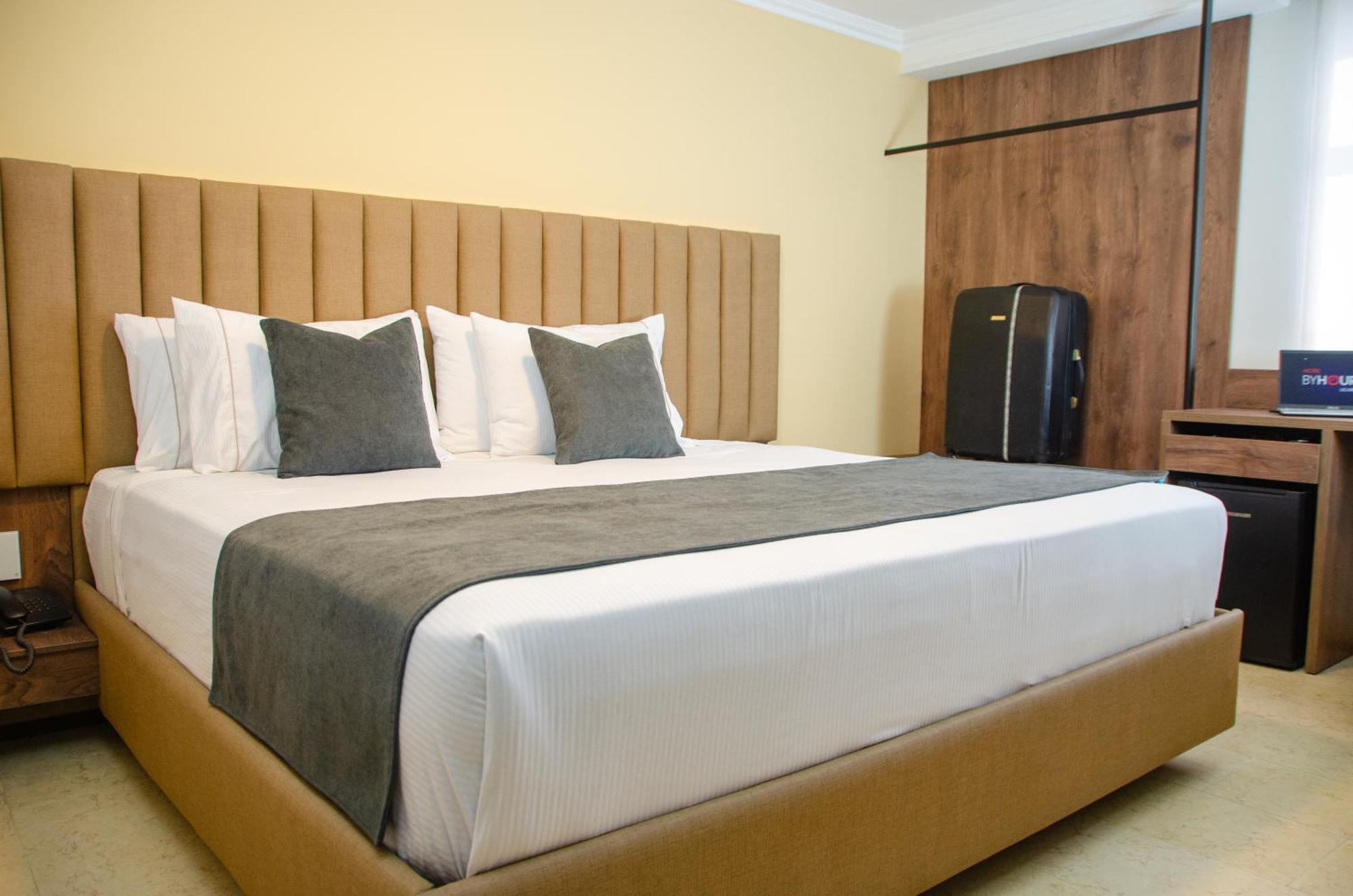 Hotel Byhours Americas (adults Only) Bogotá