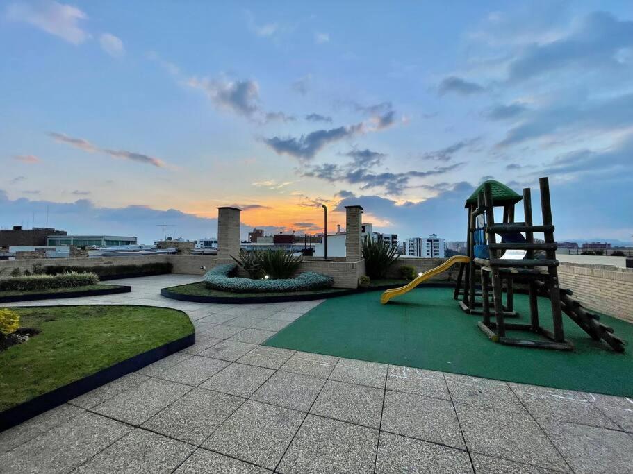 Apartamento Skyline Mountains Sauna Gym Luxury Apto