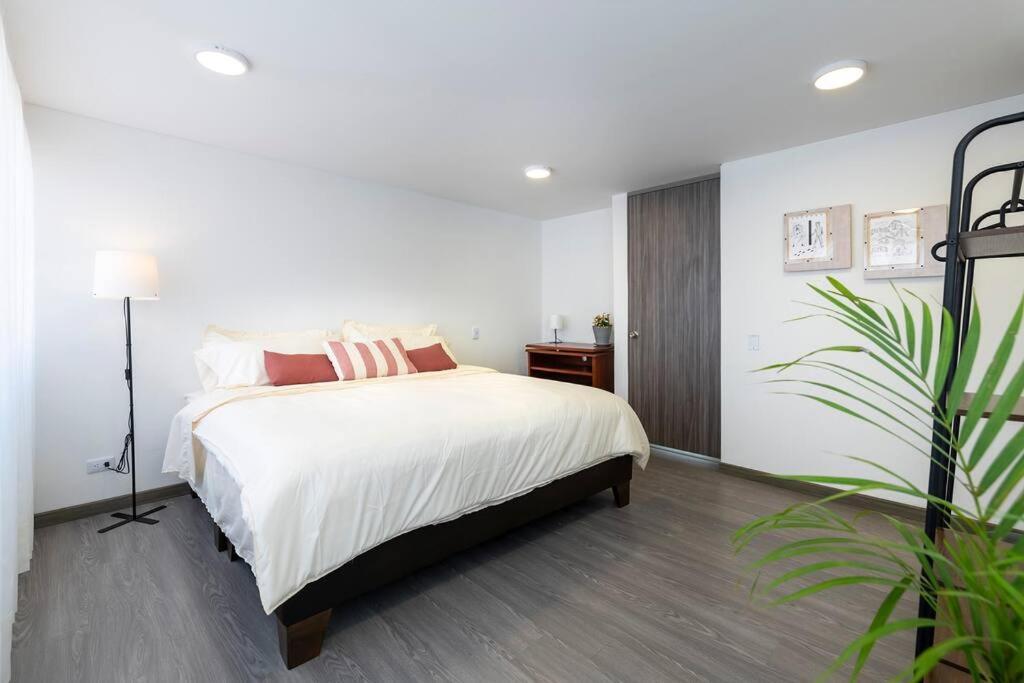 Apartamento 4 - 1 Parque 93, *