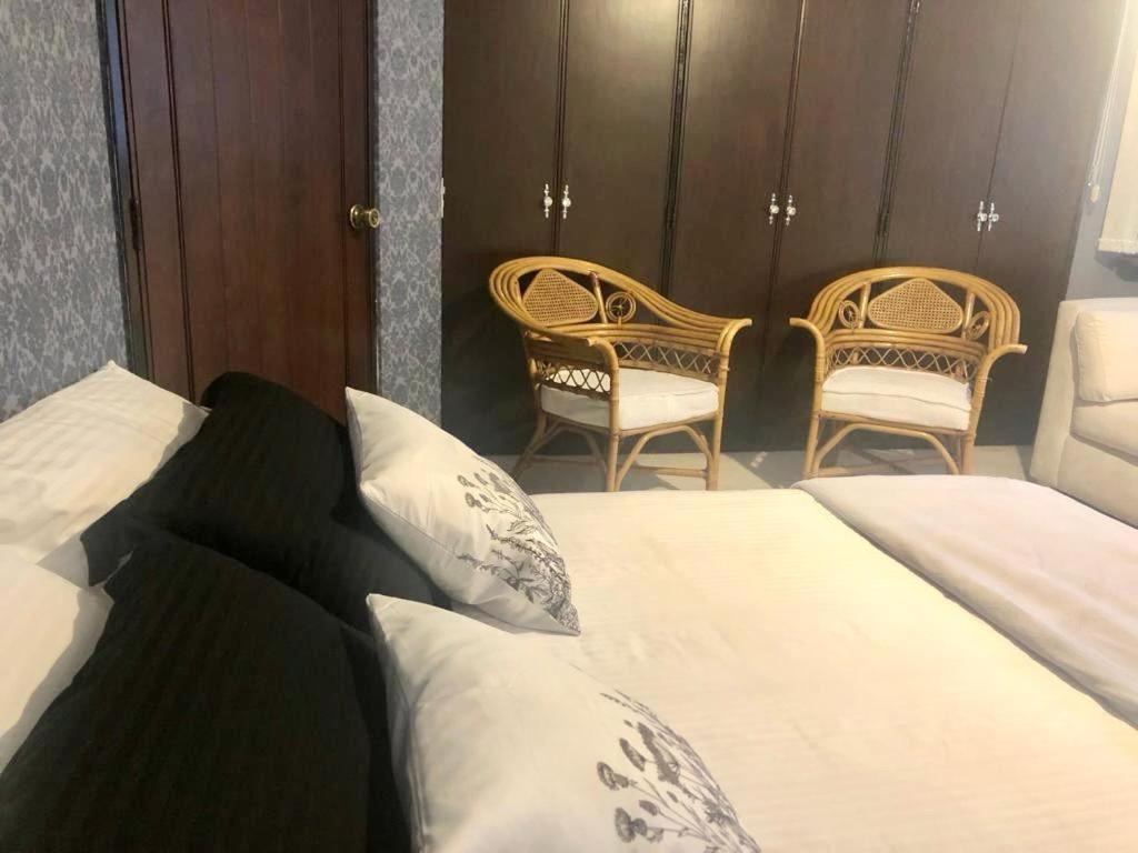 Lejos De Tu Hogar? Aqui Te Sentiras A Gusto. Homestay
