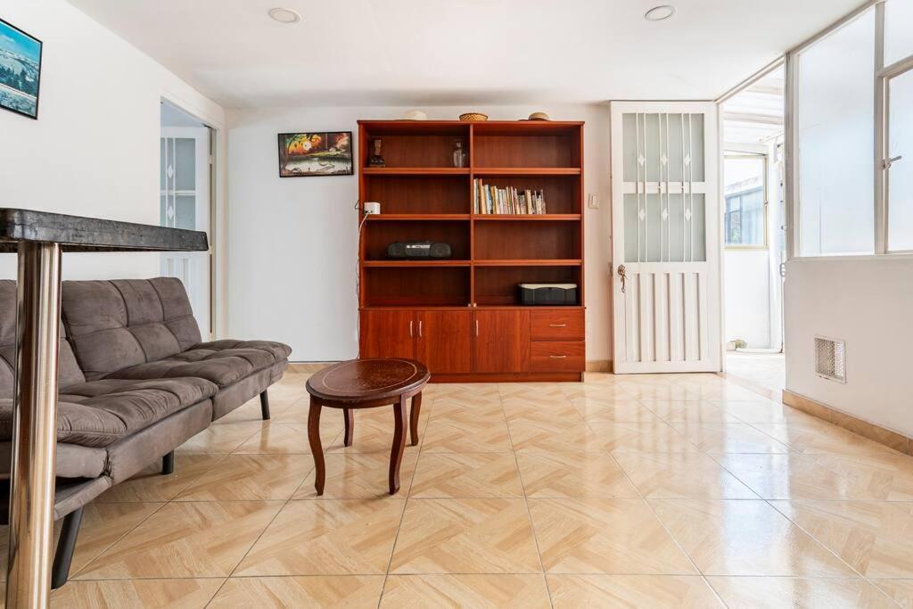 Apartamento Aparta Estudio En La Capital Colombiana