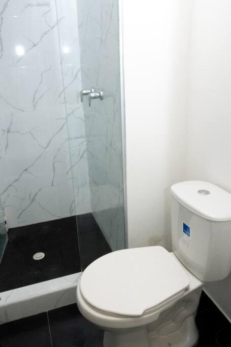 Apartamento Encantador De 2 Habitaciones, Cerca Centro Bogota,