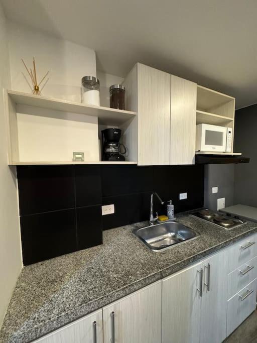 Apartamento Loft Torre Acqua Cerca A La Candelaria, Centro De La Ciudad *