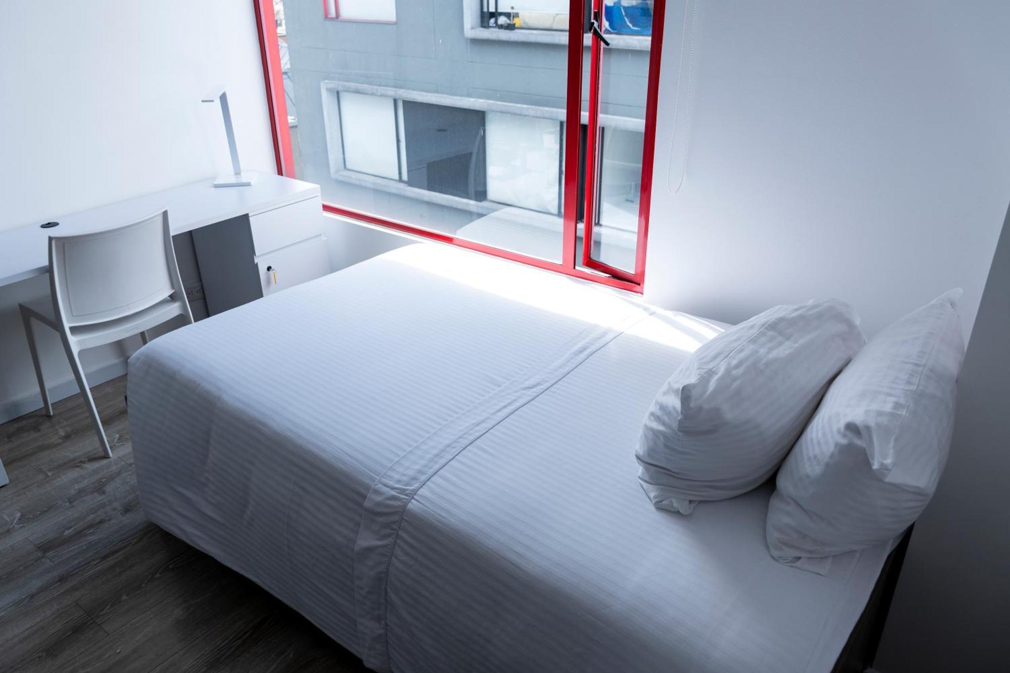 Hotel Esstudia 17-4