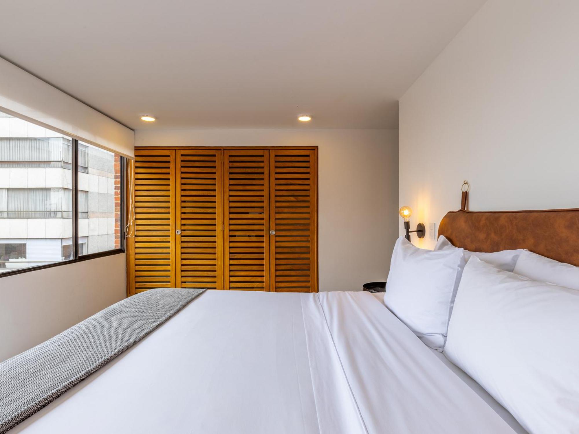 Penthouse Chicala Colombian Experience In Parque Virrey Apartamento