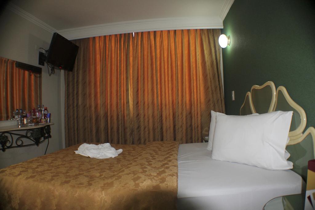 Business Hotel 3*