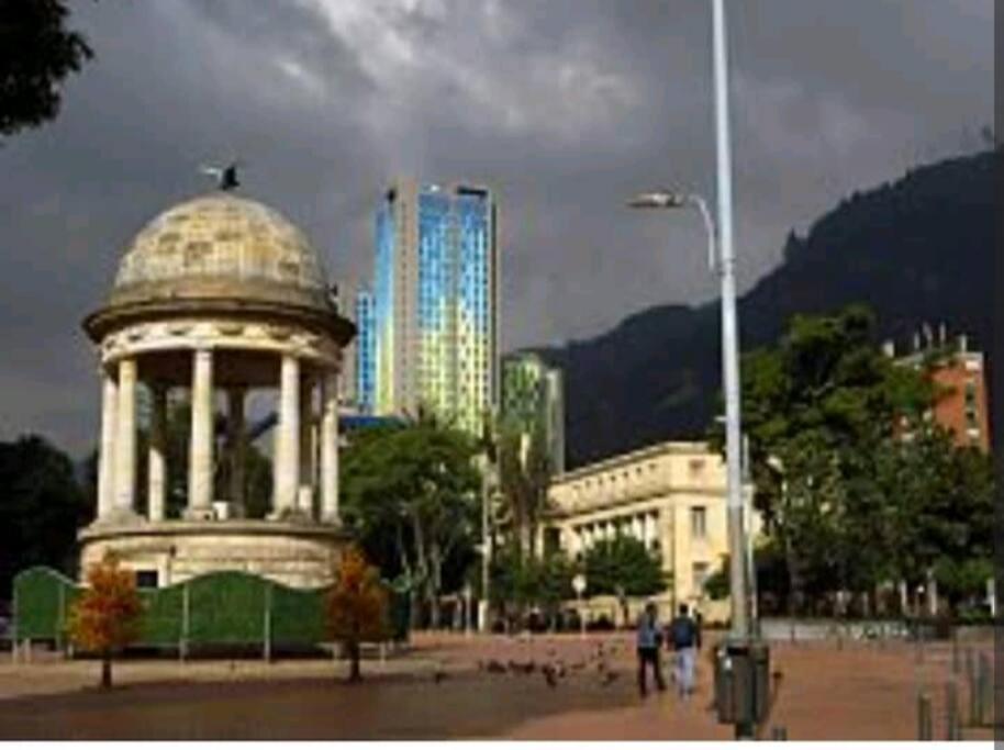 Apartment Loft/candelaria / Centro Turistico / Aguas Bogota