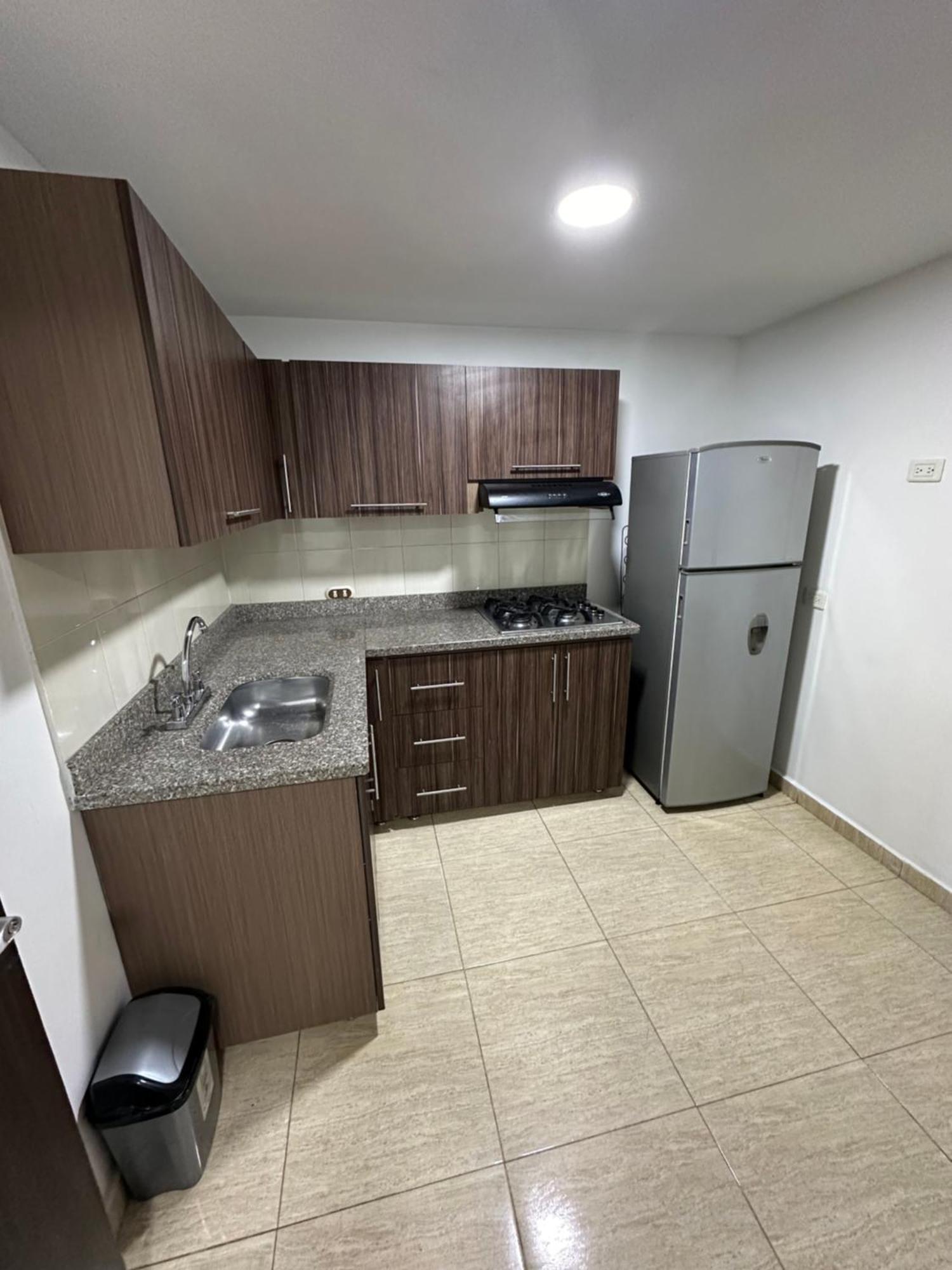 Apartamento Amoblado Cerca A Metropolis *