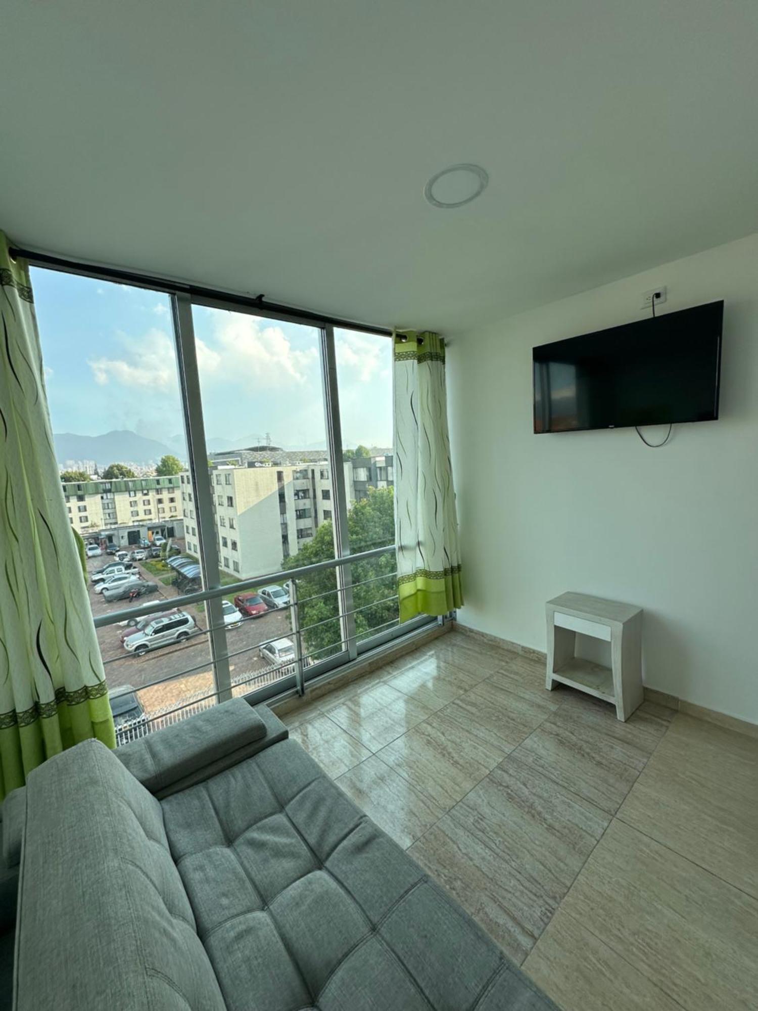 Amoblado Cerca A Metropolis Apartamento *