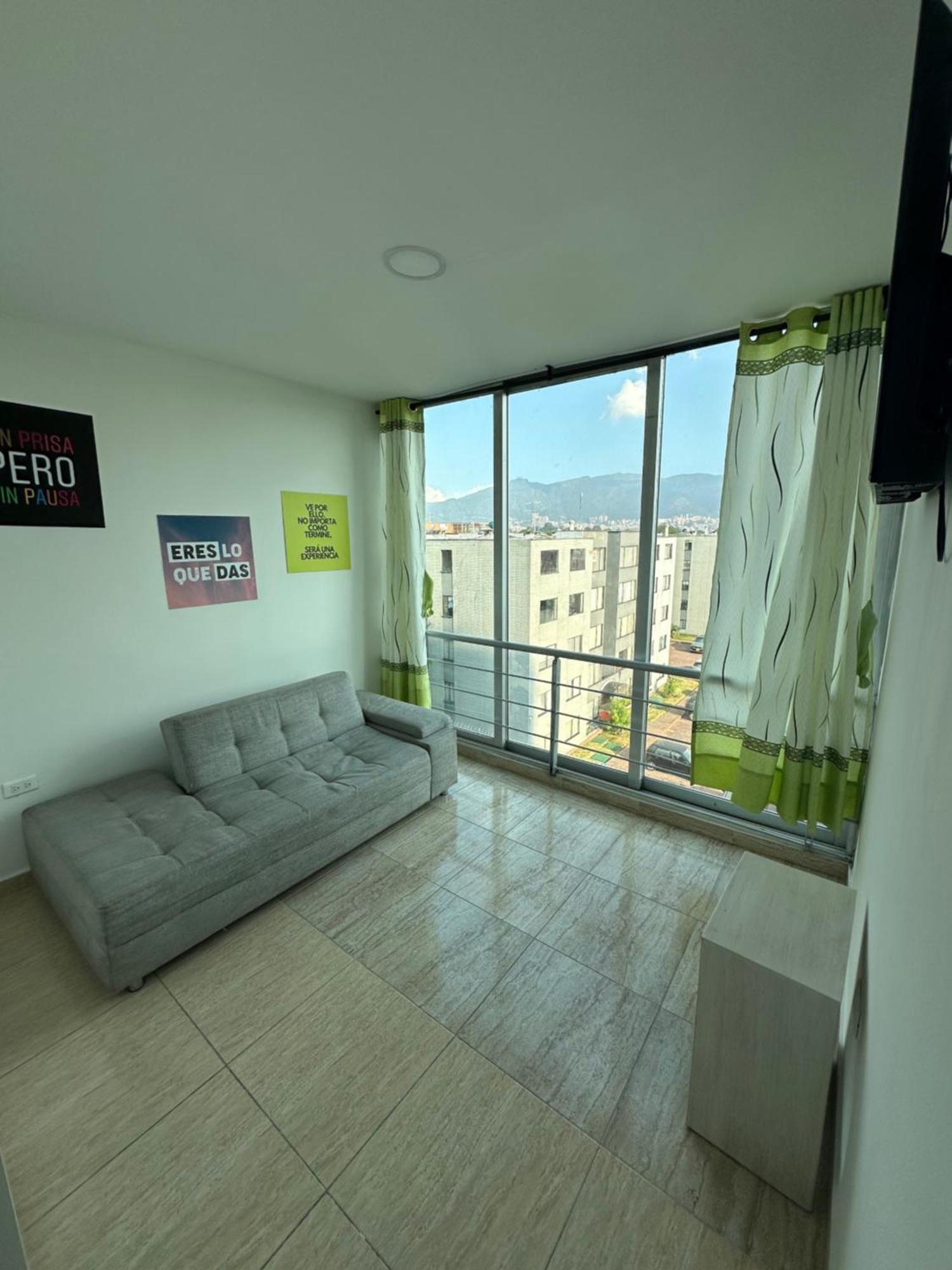 Amoblado Cerca A Metropolis Apartamento *