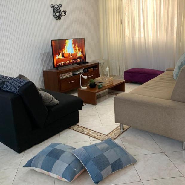 Cerca Al Aeropuerto. Habitación en casa particular Bogotá