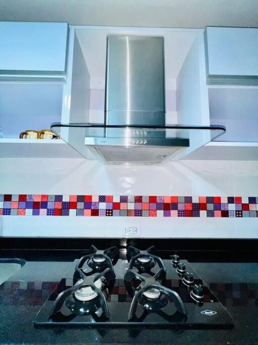 Apartamento Hermoso Y Familiar Cedritos Bogotá