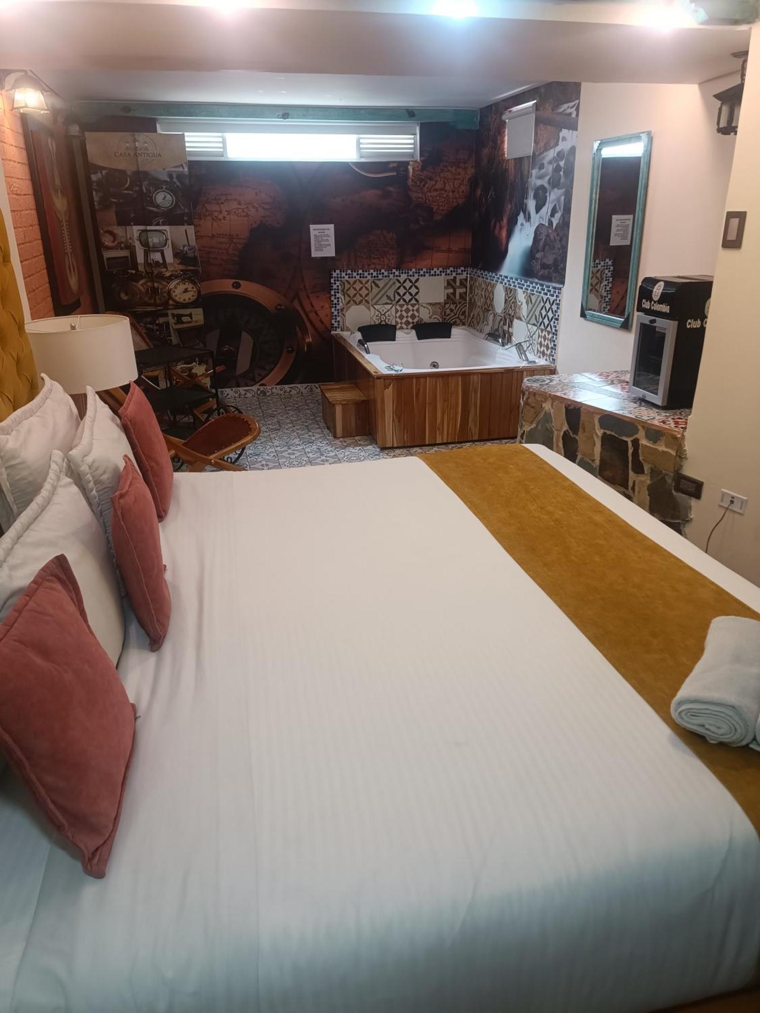 Casa Antigua Hotel *