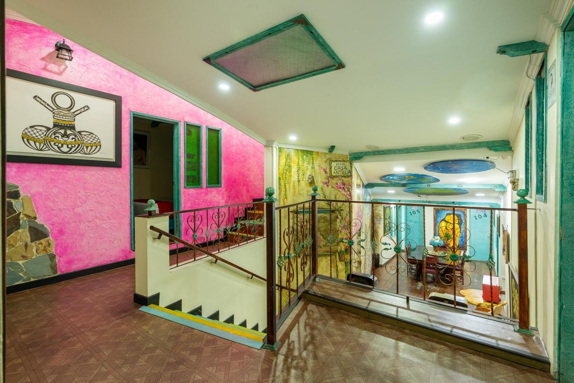 Casa Antigua Hotel *