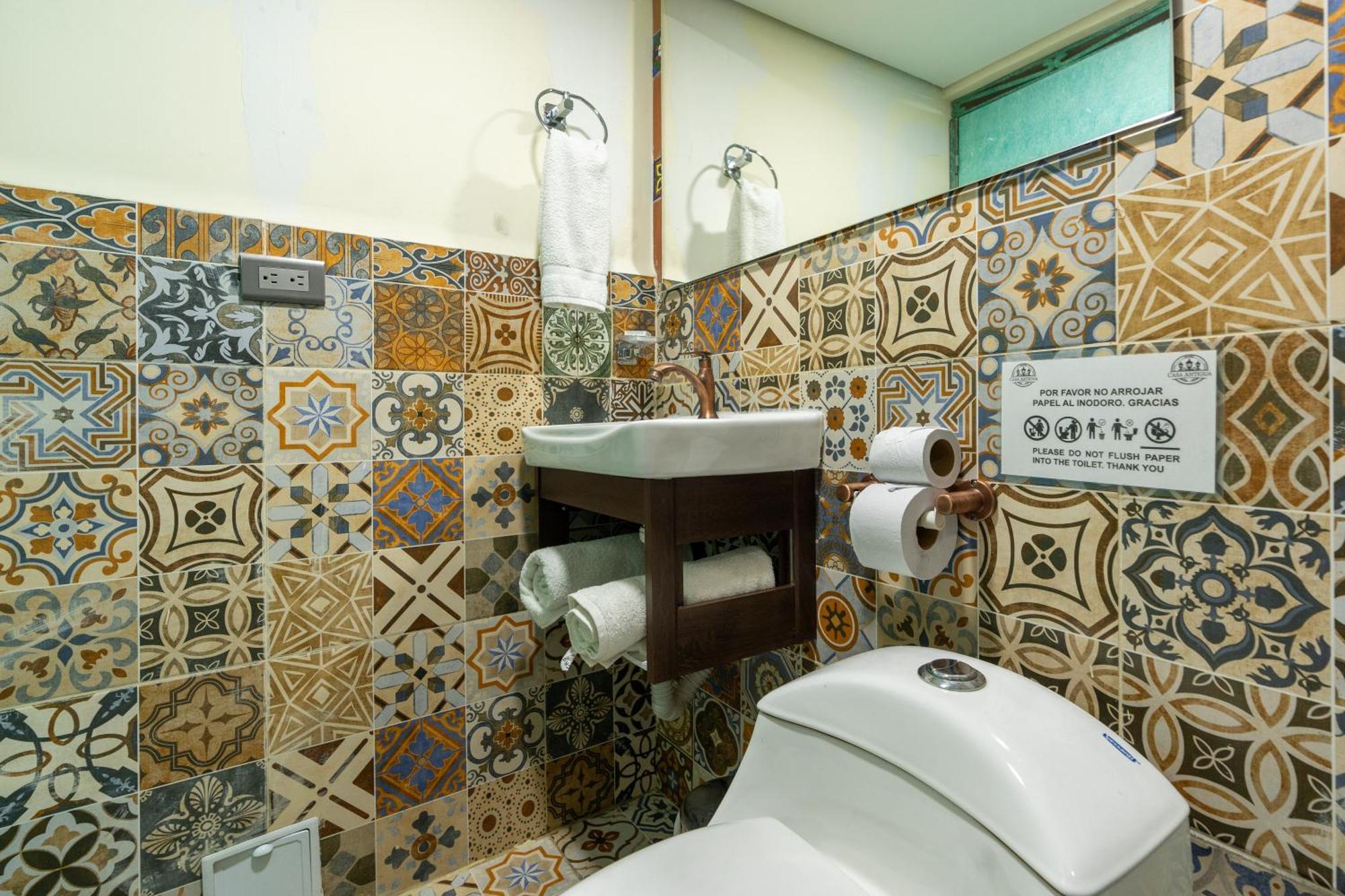 Casa Antigua Hotel *