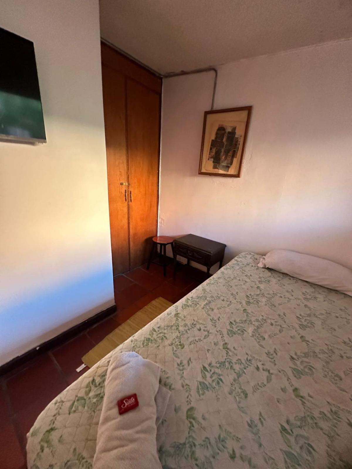 Acogedor Usaquen La Parada Del Tren Bed and breakfast