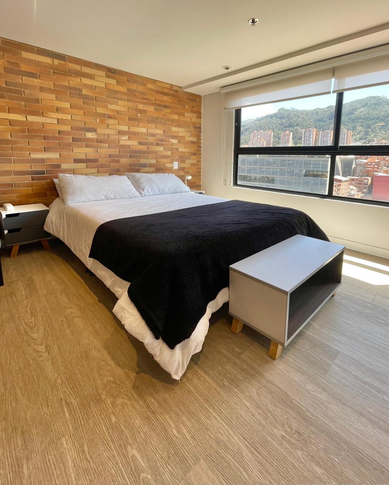 Iluminacion Vista Comodidad Wifi Y Seguridad Bogotá