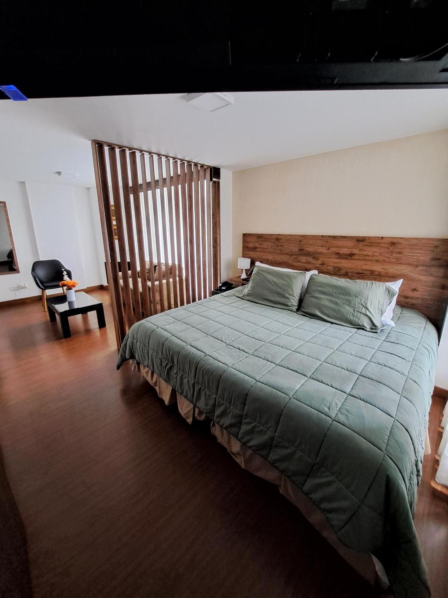 Aparthotel Acogedor Apartasuite Cerca Al Parque De La 93