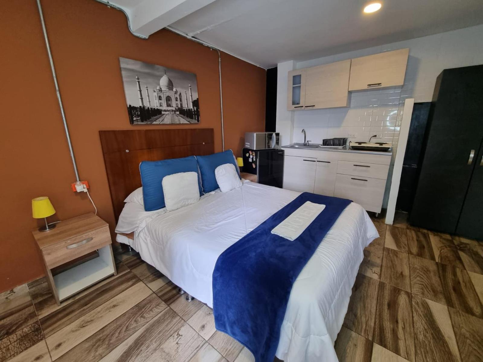 Hotel Mosaic House *