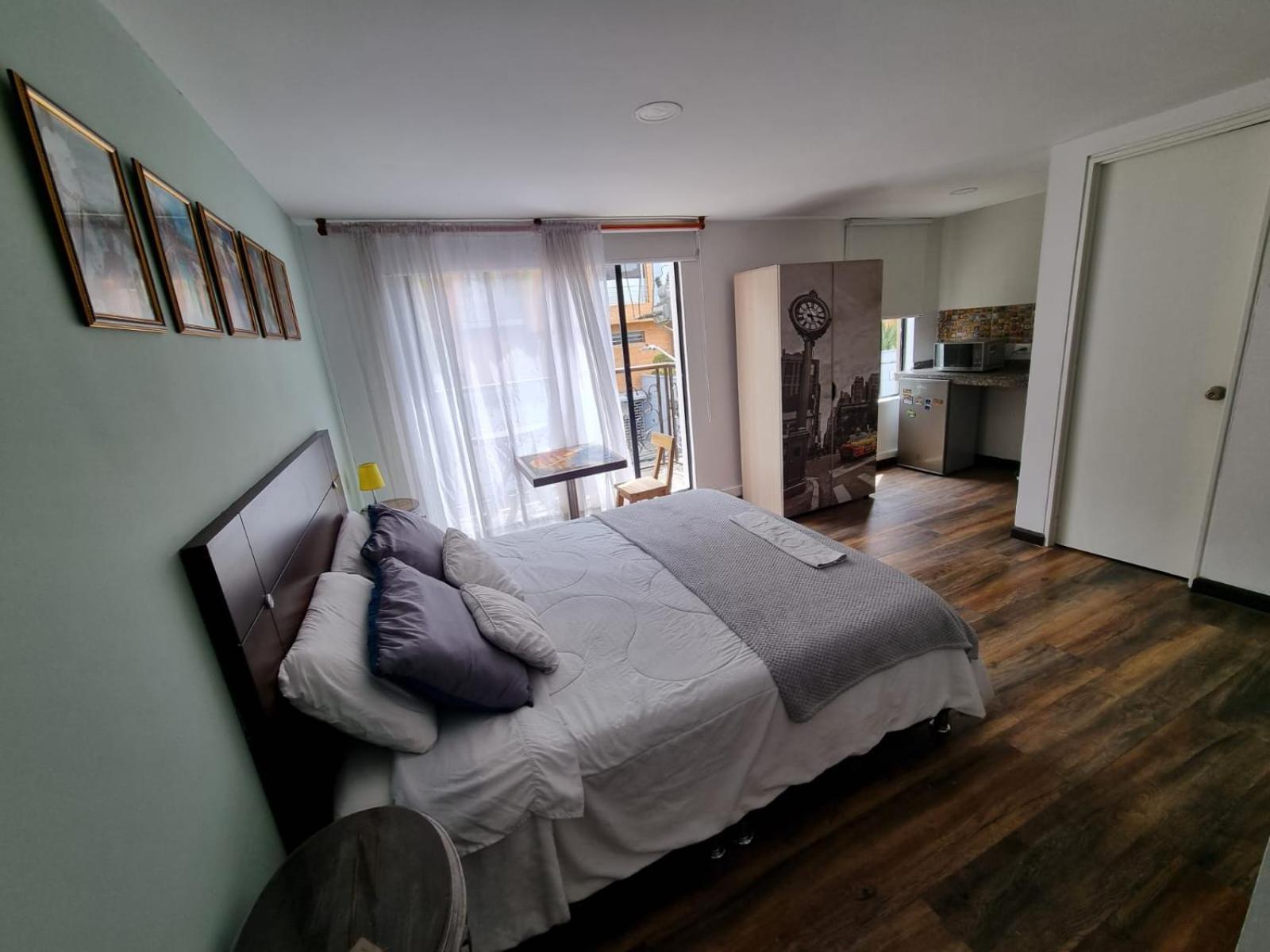 Hotel Mosaic House