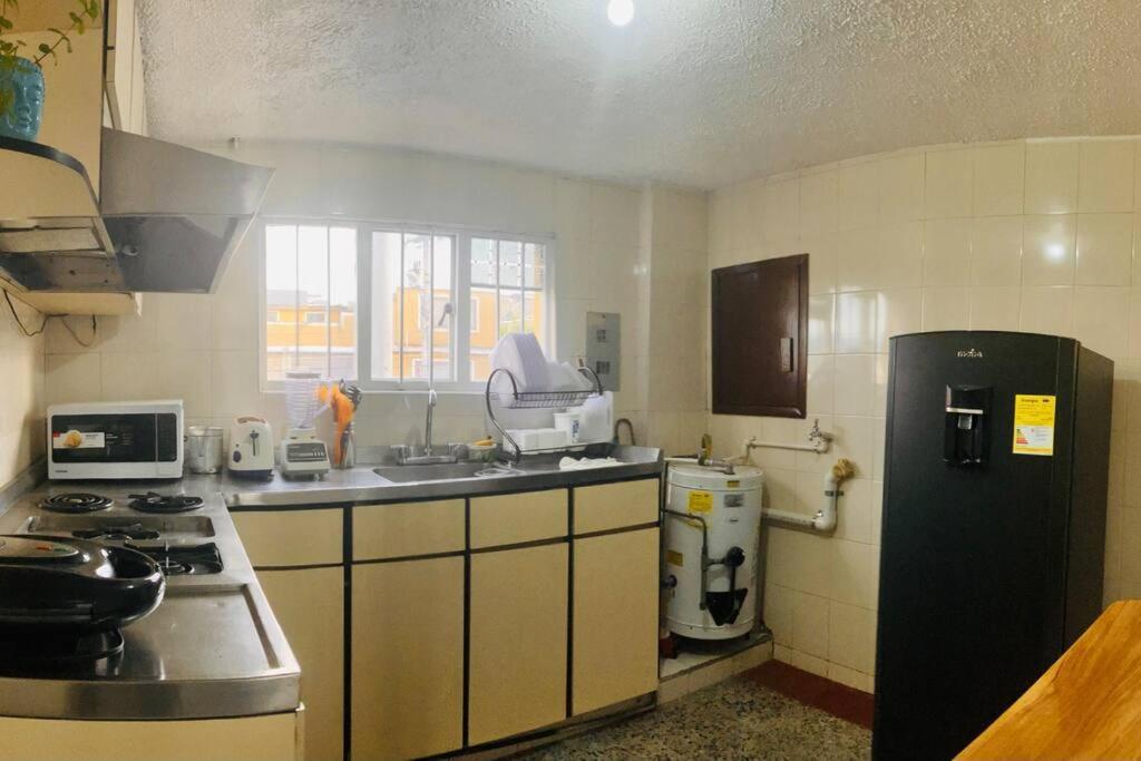 Jj Vargas - Movistar Arena, Campin, Simon Bolivar, Centro Alto Rendimiento, Coliseo Deportes Apartamento Bogotá