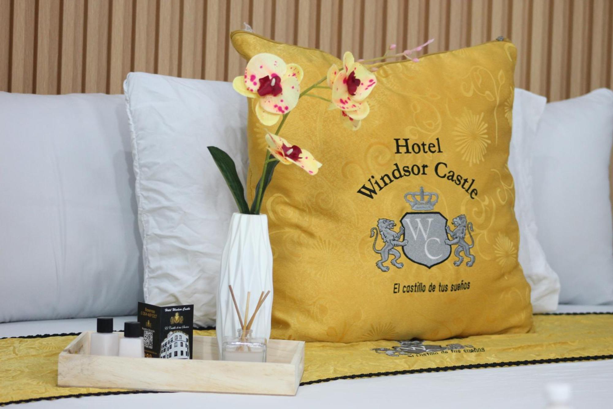 Windsor Castle Hotel 2*