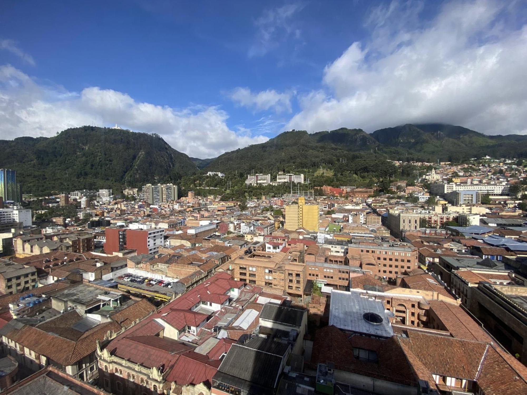 Apto - 1802b - Vista única Apartment Bogota