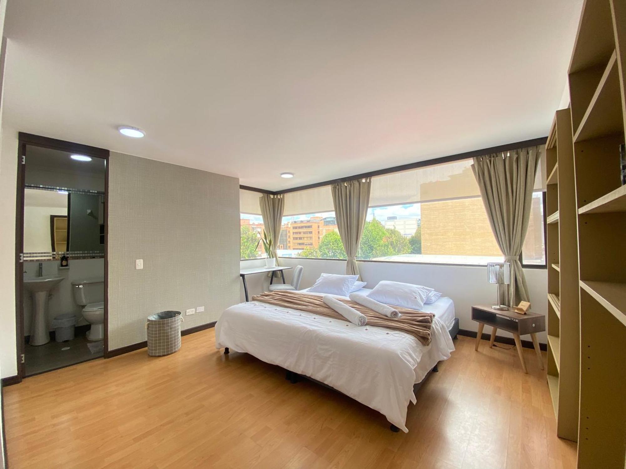 Apartment 5, Parque De La 93 Bogota